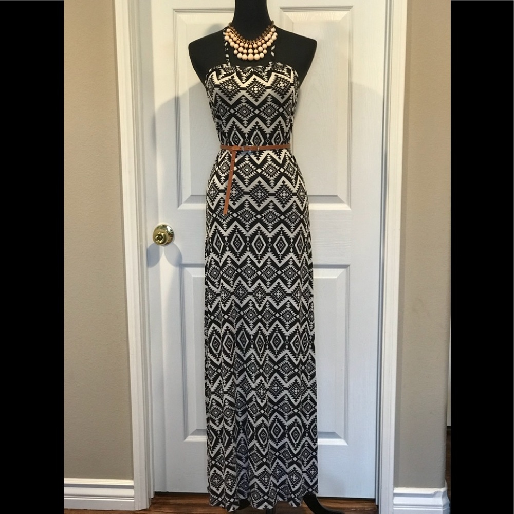 Long black and white flowy dress